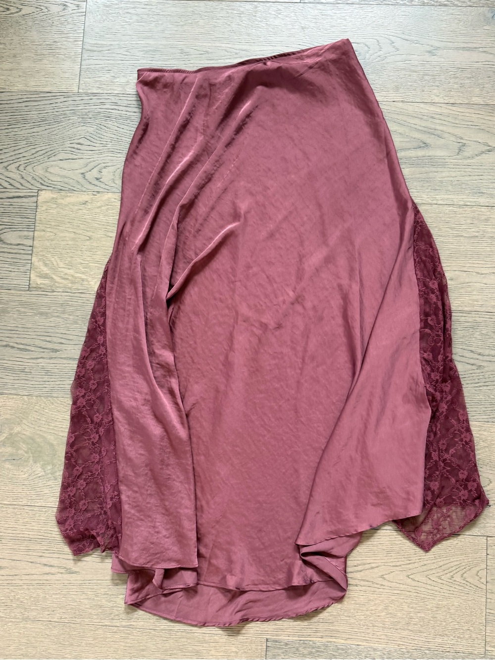 Free People Intimately Make You Mine Maxi Skirt Size Medium Mauve Satin Boho Lac